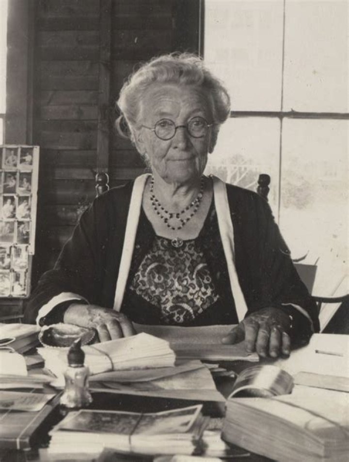 Cornelia Clapp