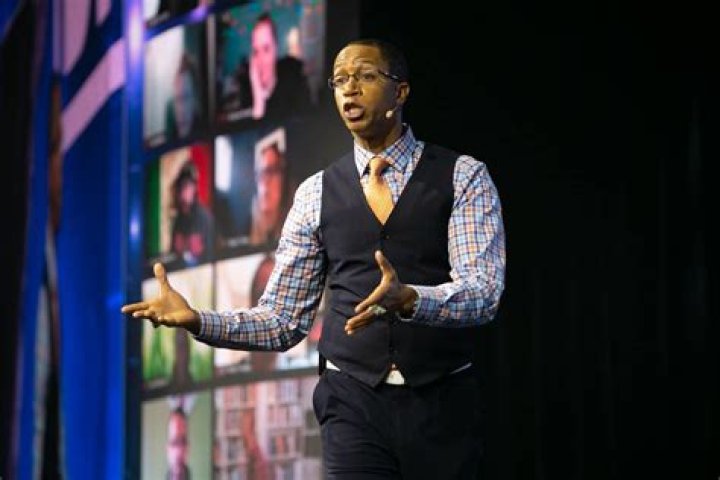 Devon Brown